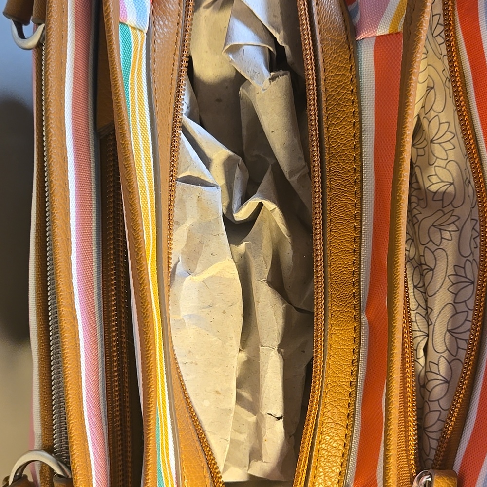Brand  New Lily Bloom Striped "The Maggie Satchel" NEW Retail 75 - Picture 4 of 6